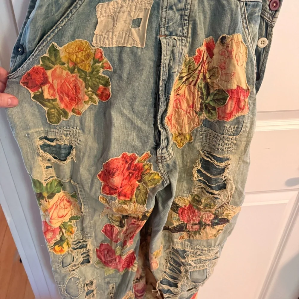 Magnolia Pearl "Floral Kitty" Overalls - Brand New! - Picture 12 of 15